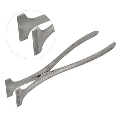 Henning Cast Spreader 11"