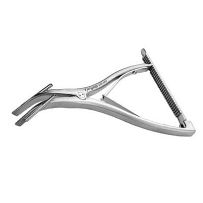 Ortho Self Retaining Retractors 6 1/2" Blade 7mm with Pin Guide 1.25" Diameter 2.1mm