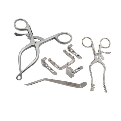 Surgical Retractors