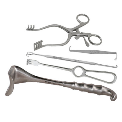 Surgical Retractors